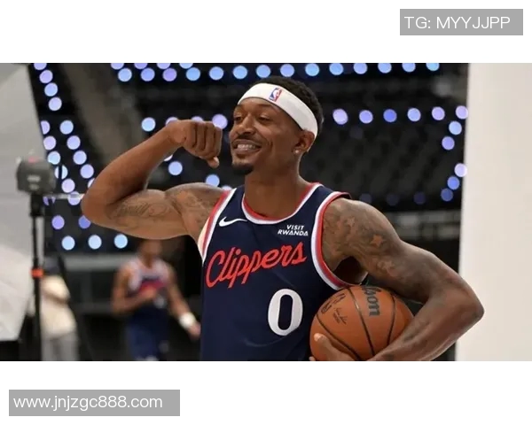 NBA本赛季有哪些球场表现配不上薪资的球员? NBA本赛季有哪些球场表现配不上薪资的球员?