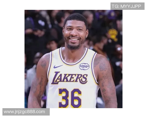 湖人胜灰熊！东詹+拉拉维亚轰86分，斯玛特作用明显，2替补齐发挥