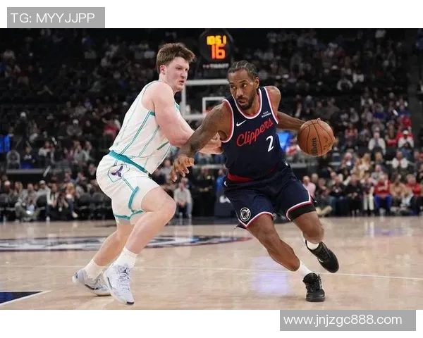 快船完胜！哈登32+10创纪录，三球25+9新秀爆发，伦纳德35+5全队第二